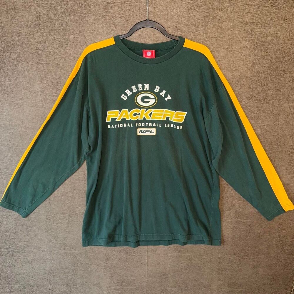 Vintage Green Bay Packers NFL long sleeve shirt with yellow stripes